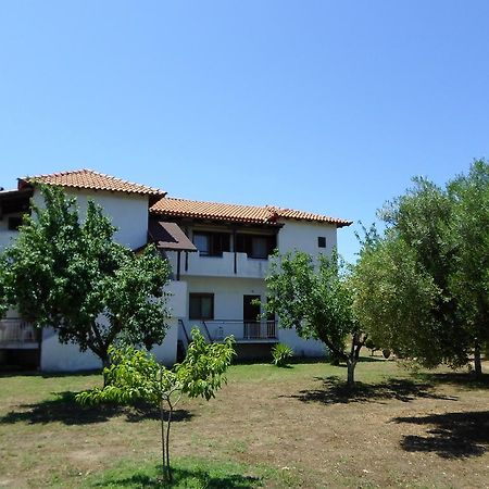 Bozelia Apartments Toróni Kültér fotó