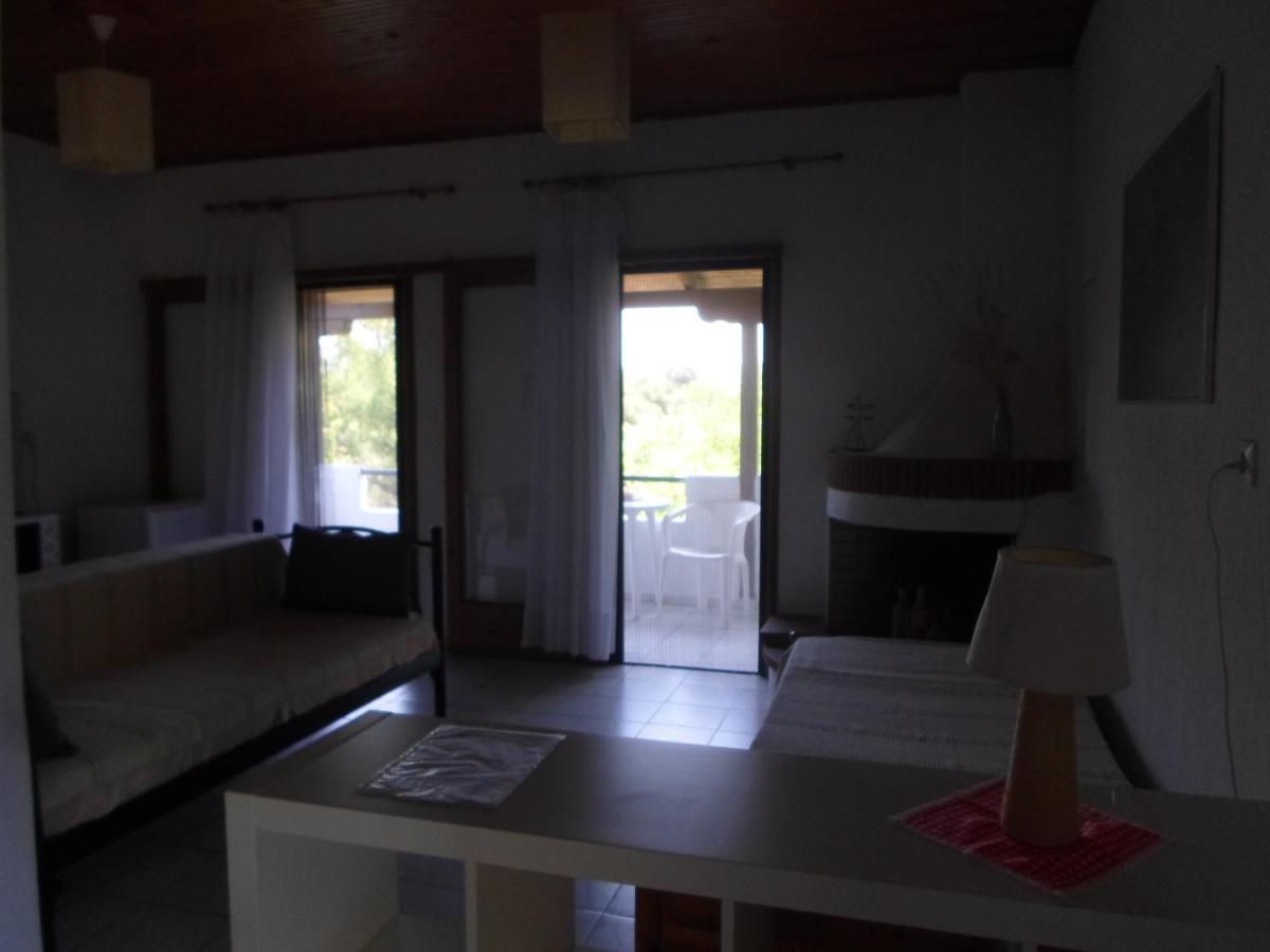 Bozelia Apartments Toróni Kültér fotó