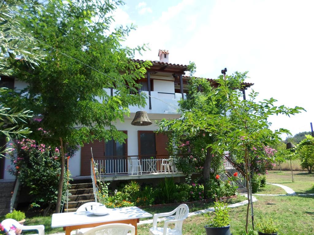 Bozelia Apartments Toróni Kültér fotó